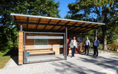 Buswartehäuschen in Rohrstetten ist auch „Mobilitätsstation“